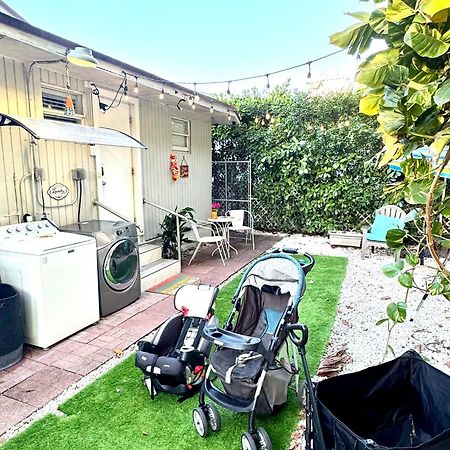 Quiet & Centrally Located House - Private Parking, Laundry And Storage For Luggage Майами Экстерьер фото